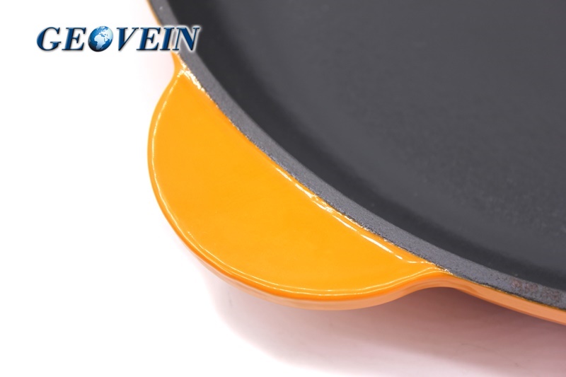 Enameled Coated Solid Cast Iron Frying Pan Skillet