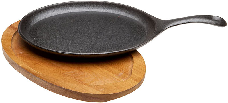 Hot Sale cast iron sizzling steak plate on a wooden base