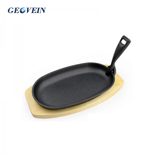 Cast Iron Steak Plate With Handle and Wooden Base For Restaurant Kitchen Cooking