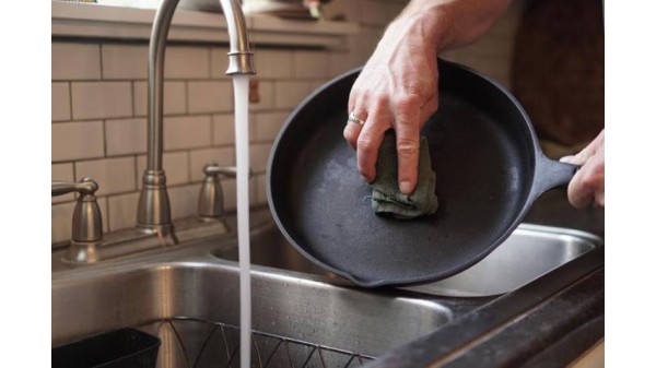 How to clean and care your Cast Iron Cookware