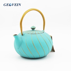 Golden Curvilinear Tetsubin Cast Iron Teapot