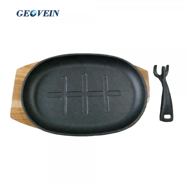 Pre-seasoned cast iron Sizzling Fajita Skillet Steak Plate With Handle and Wooden Base